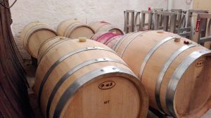 Barriques gereinigt und desinfiziert